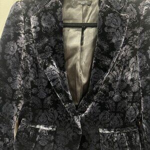 Tahari velvet blazer